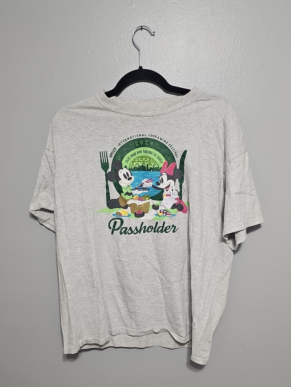 Disney XL Passholder Tee with Mickey & Minnie - Light Heather Gray